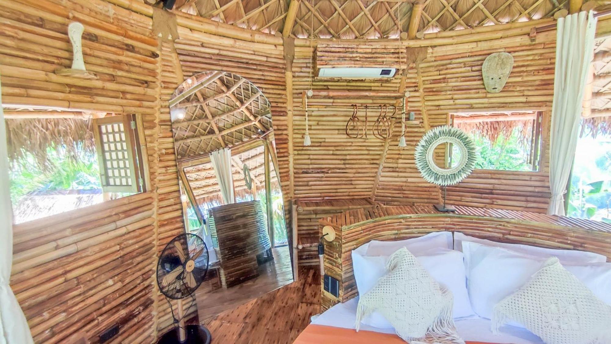 The Bamboo Houses - Tropical Garden & Empty Beach General Luna  Kültér fotó